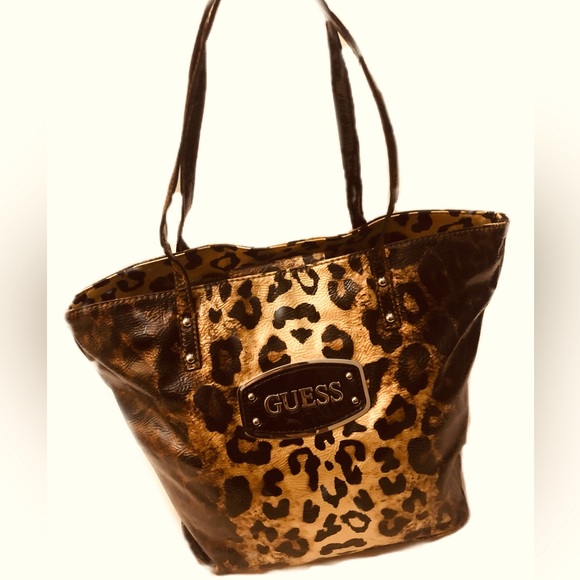 Guess Handbags - Guess Cheetah Tote Bag 🐆
